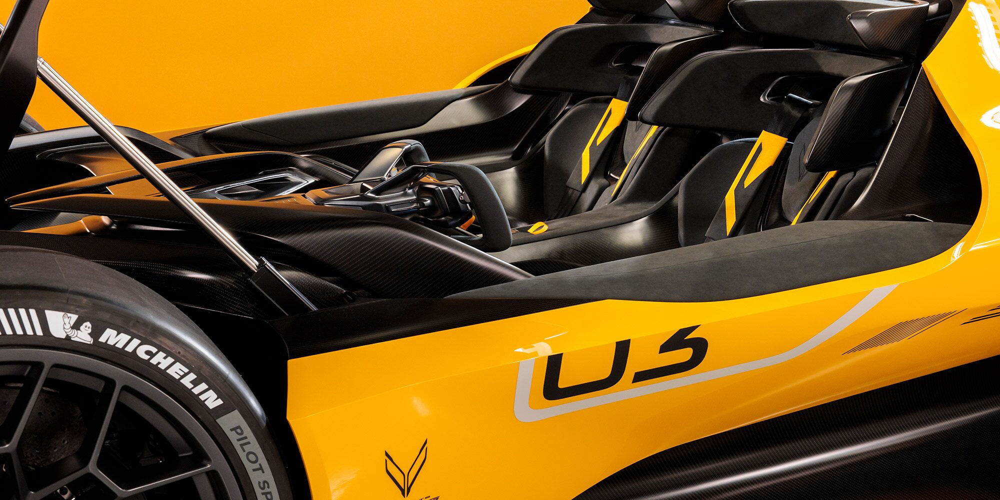 2026-cx.r-concept-gallery-23.jpg