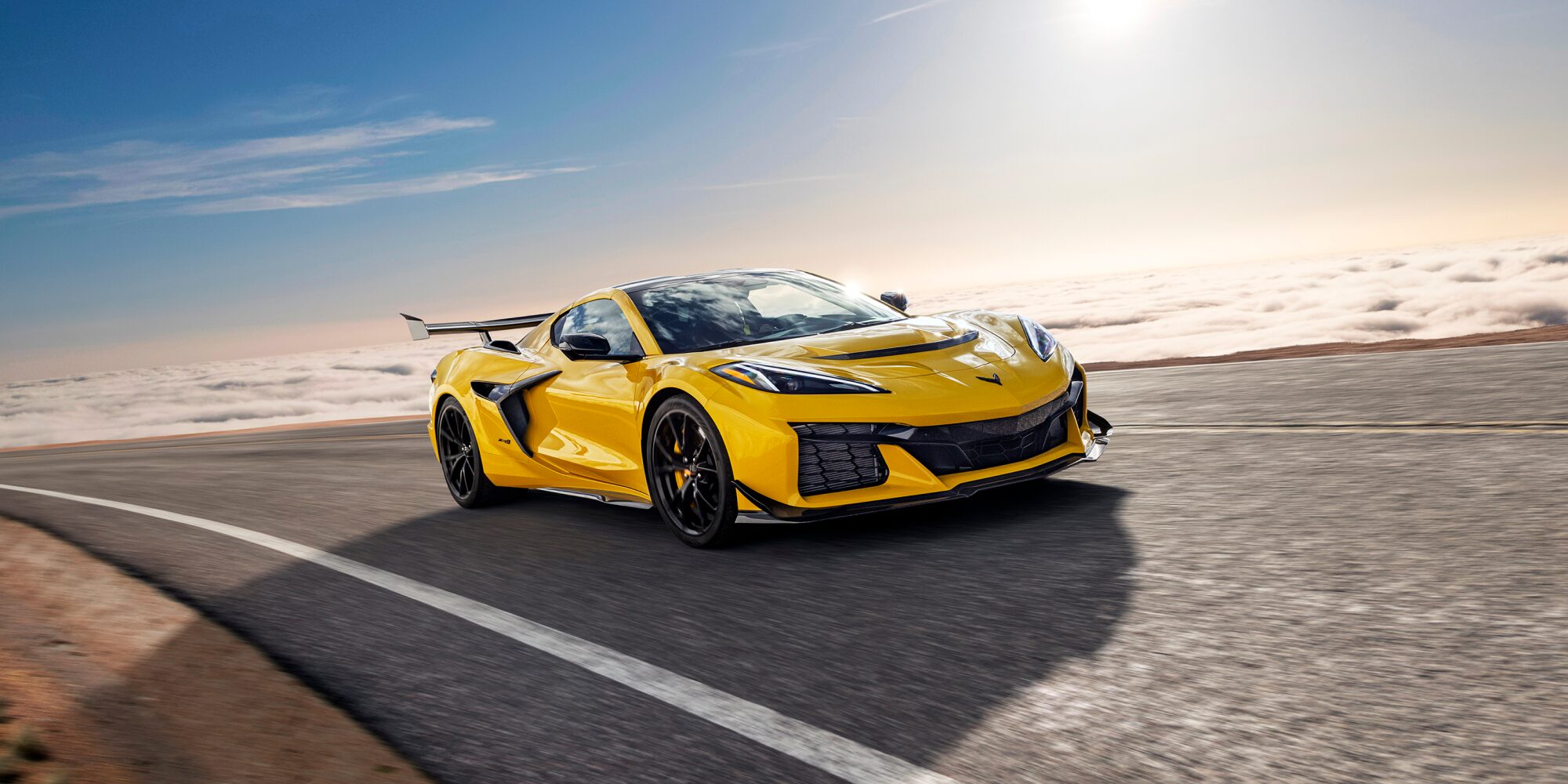 2026-zr1-ext-gal-01.png