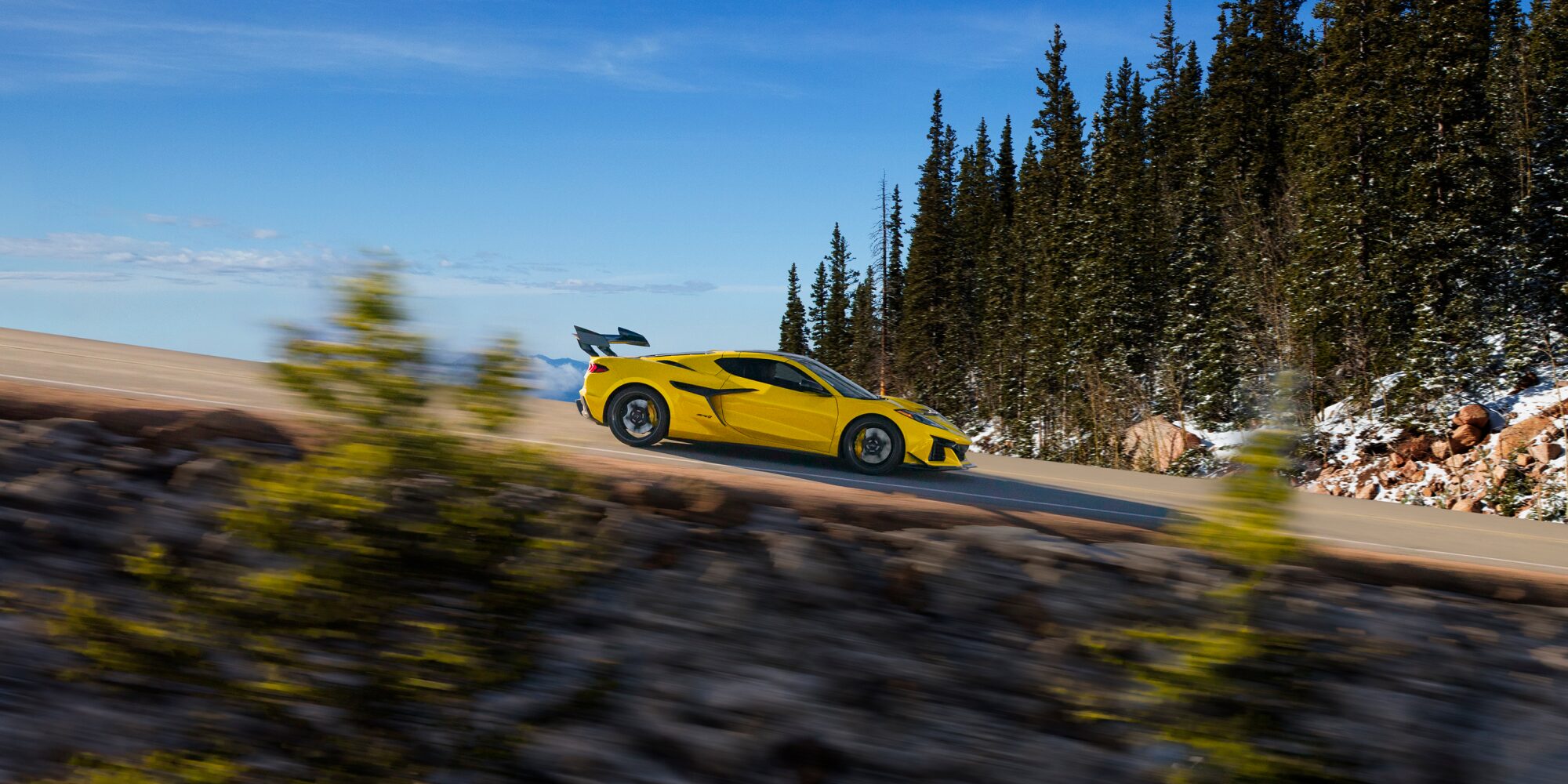 2026-zr1-ext-gal-03.png