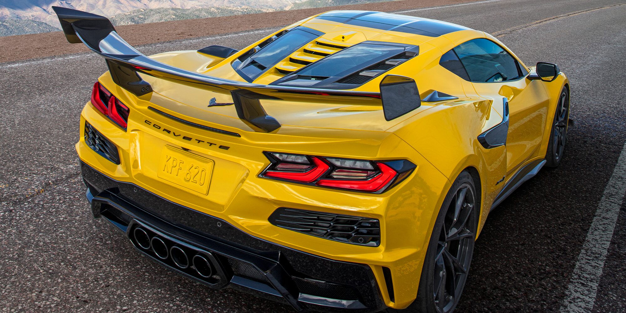 2026-zr1-ext-gal-10.png