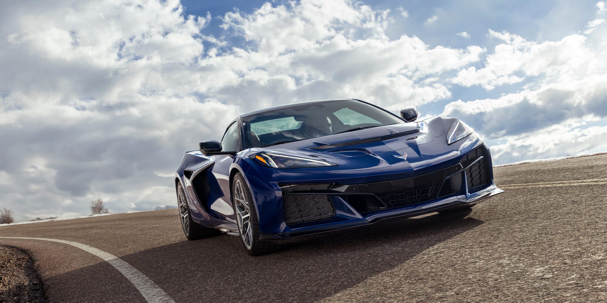 2026-zr1-ext-gal-15.png
