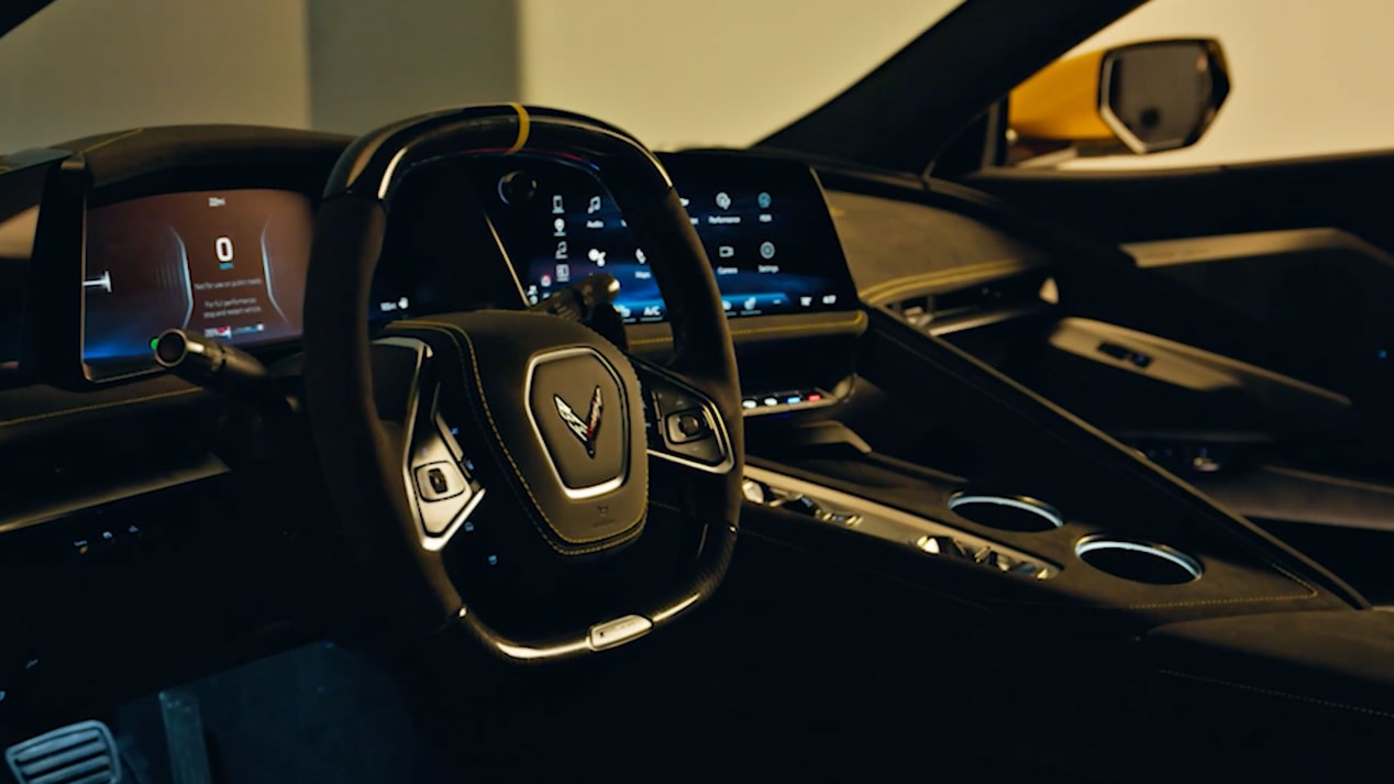 2026 Chevy Corvette Stingray Customizable Screens Video Thumbnail