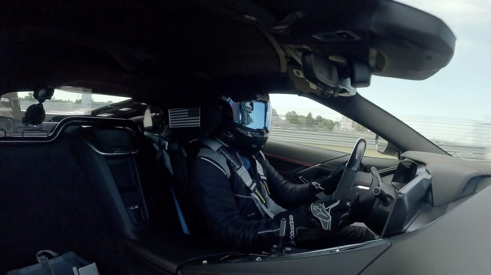 corvette-exp-academy-video-posterframe-06-v2.png