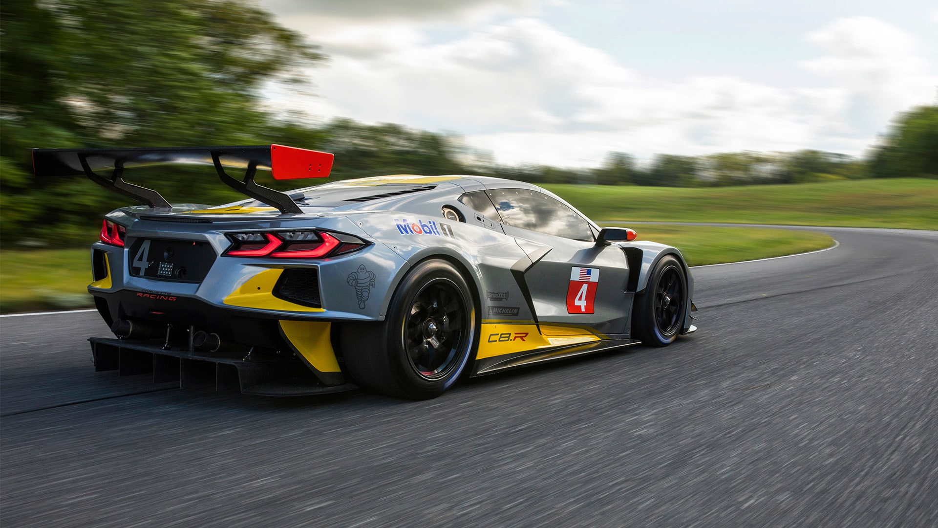 Three-quarter rear view of Corvette Z06 GT3R on a racetrack.