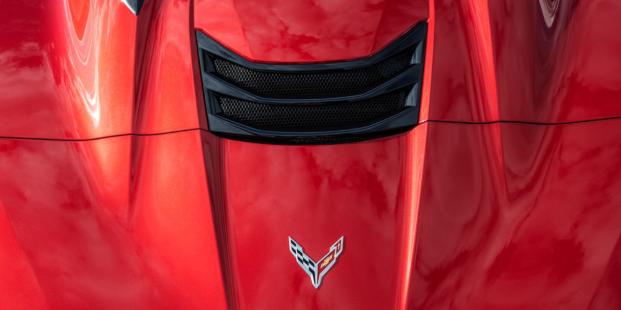 2025-z06-gallery-ext-04.png