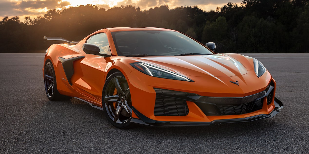 2025-z06-masthead-01.png