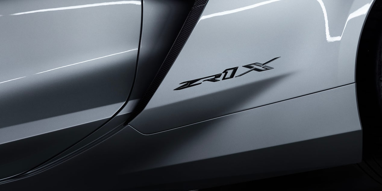 2026-zr1x-gallery-03.jpg