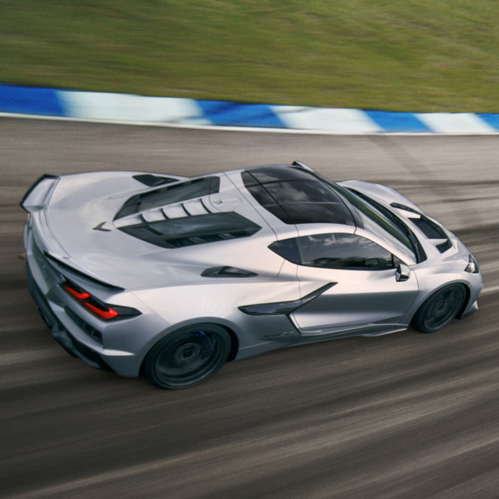 2026-zr1x-reveal-perf-01.jpg